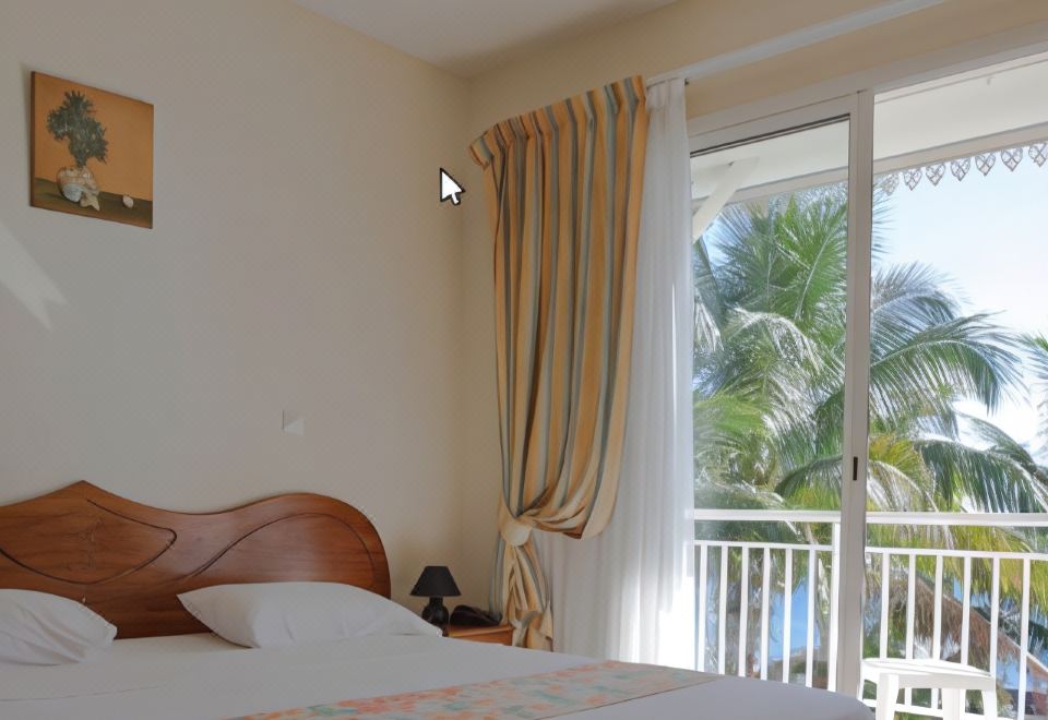 La Fournaise Hotel Restaurant - Housity