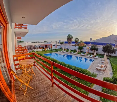 Hotel La Colina Hotels in 