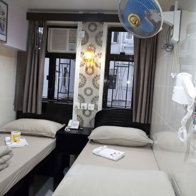 Twin Room with Private Bathroom Aashiana Promo Code