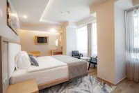 Old Town Point Hotel Spa