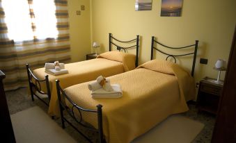 L'Agrifoglio di Emy - Housity