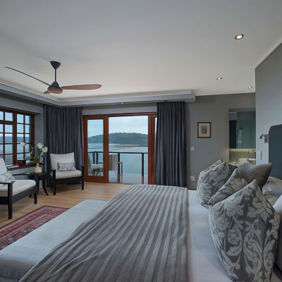 Luxury Lagoon Facing Executive Suites