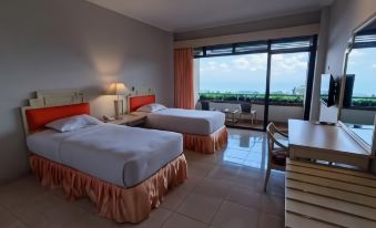 Queen Garden Hotel & Apartment - Housity
