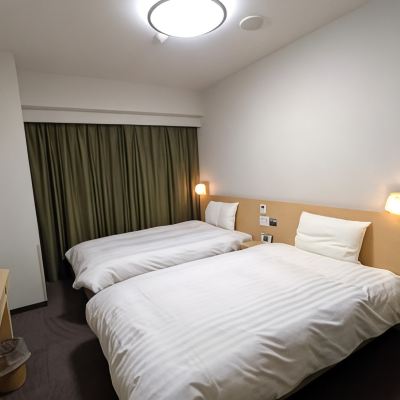 Twin Room-Smoking-No Daily Cleaning 天然温泉 白樺の湯 ドーミーイン帯広 クーポン