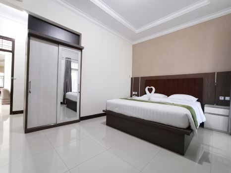 Riad Hotel