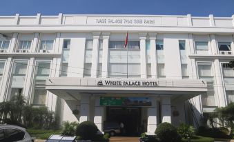 White Palace Thai Binh Hotel