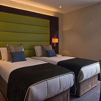 Deluxe queen Room St George's Hotel - Wembley Promo Code