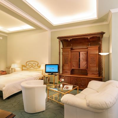 Suite Hotel Palmenhof Promo Code