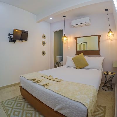 Comfort Room With Double Bed
