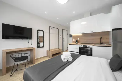 Terra Suites, Nilie Hospitality MGMT Hotels in 