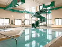 Super 8 by Wyndham High Level AB Ξενοδοχεία στην πόλη High Level