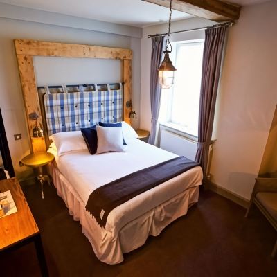 Deluxe Double Room Ensuite Woodstock Arms Promo Code
