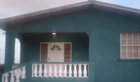 Modern Villa 15mins from anywhere!!  호텔