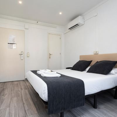 Basic Double Room-Non-Smoking Hostal Bedmates Promo Code