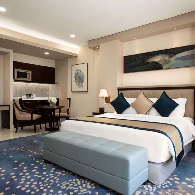 Accessible Deluxe King Room Non Smoking Wyndham Garden Manama Promo Code