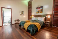 Heritage Lodge - in the Daintree