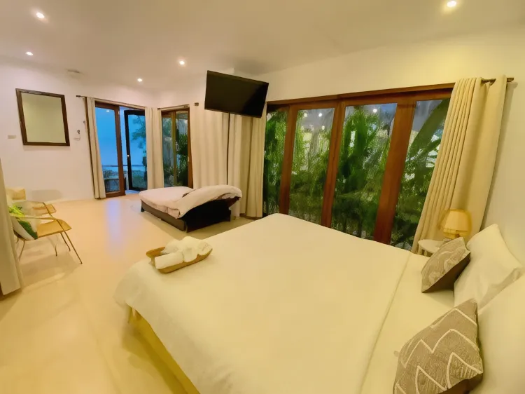 Double Room(No 2)