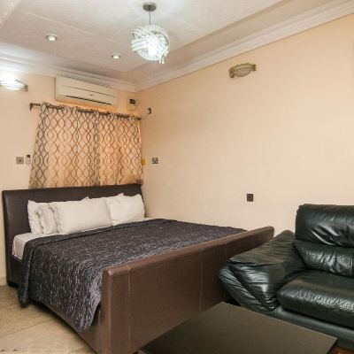 Deluxe Room Platinum Inn Gee Hotel Promo Code