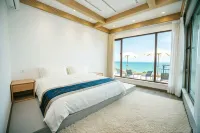 Dalian Cotton Candy Seaview Beach Sunrise Hotel (Jinshitan Resort Area) Hotels in 