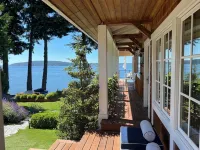Magnificent up-close WATERFRONT "SunBright Le Reve"   Premier westside Orcas Hoteles en Eastsound