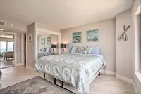Oceanfront, 2 Bed Condo. Pool.  Amazing Views from All Rooms of Ocean and Beach