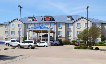 FairBridge Inn & Suites Cleburne