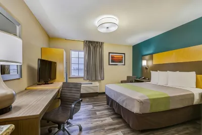 Studio 6 Lenexa, KS - Overland Park Hotels in 