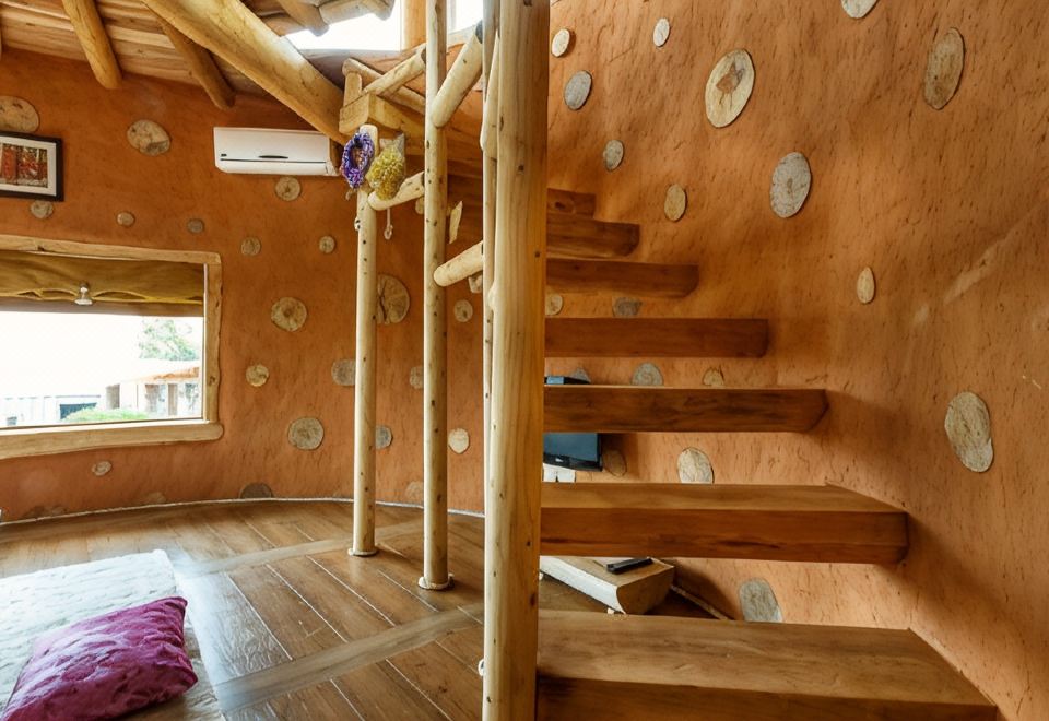 Jeong Nam-Jin（木制工具房）