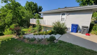 Private Entrance/Space. Peaceful Getaway. Close to Events. King Bed. Amenities! Hotel di 