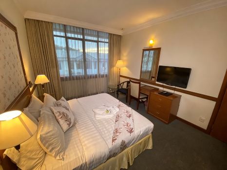 Grand City Hotel