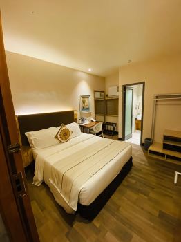 คูนา โรงแรม