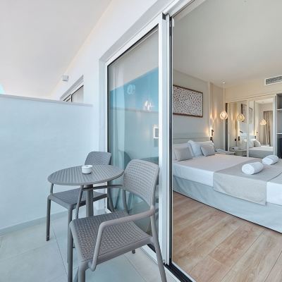 Superior Double Room With Balcony Ona Drach del Mar Promo Code