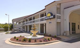 Days Inn by Wyndham Raleigh Midtown