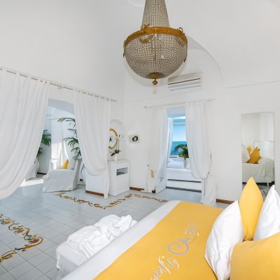 Suite with Terrace and Sea View Villa Yiara Promo Code