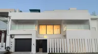 Blue Lagoon duplex with views of cape blanc, sea x1f30a;, grotto beach and forestx1f333; Hotels in 