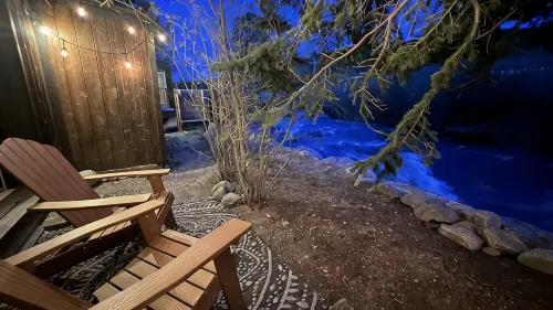 Creekside Nederland Cabin.