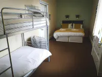 George and Abbotsford Hotels in 