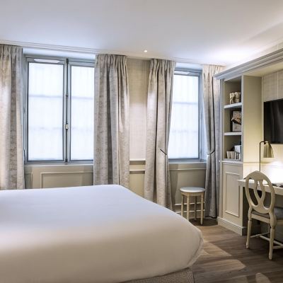 Priviledge Double or Twin Room Charles V Promo Code