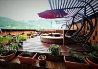Ludrong Hotel