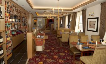 The Fountain Inn - Housity