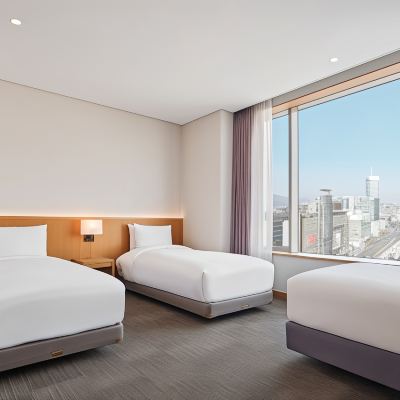 豪華三人房（高層） 喜普樂吉飯店首爾東大門優惠