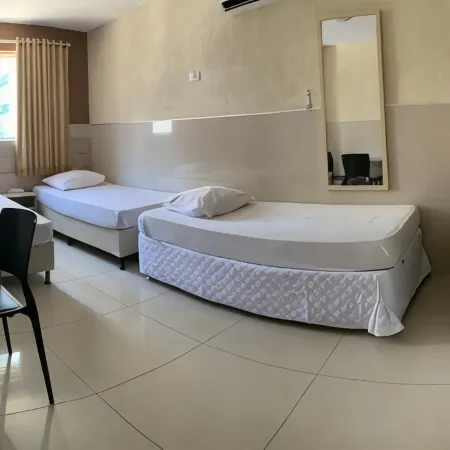 Hotel Uzi Praia