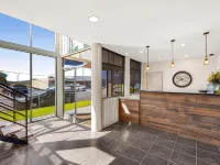 Moonlight Bay Apartments Hotels in Rye