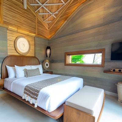 叢林花園泳池 烏拉曼生態豪華度假村優惠