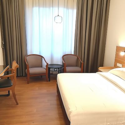 Superior Double Room (Newly Renovated)