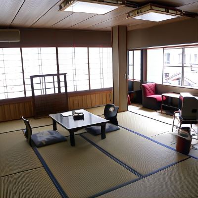 Japanese-Style Room Selected at Check-in