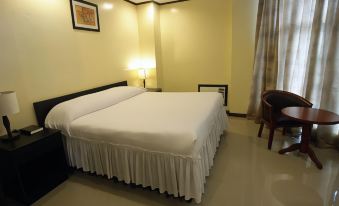 People's Hotel - Housity