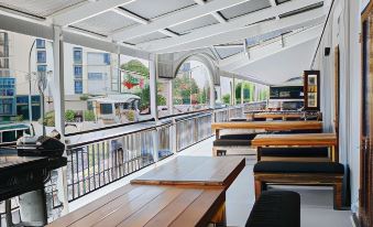 Coolangatta Sands Hotel