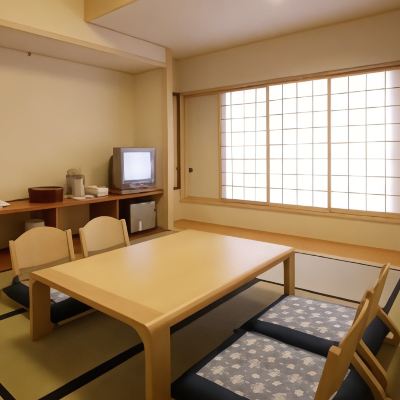 和風マウンテンビュールーム(西ウイング) 休暇村岩手網張温泉 クーポン