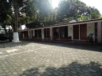 Hotel El Rancho Ξενοδοχεία στην πόλη 